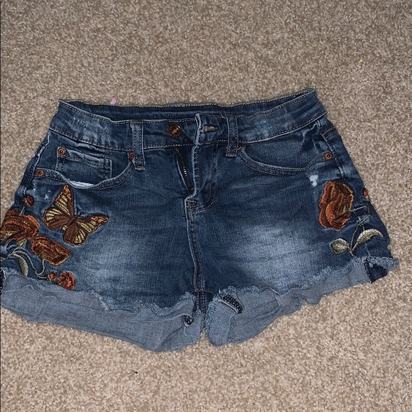 LOWBALLS ACCEPTED embroidered denim shorts - Picture 1 of 4